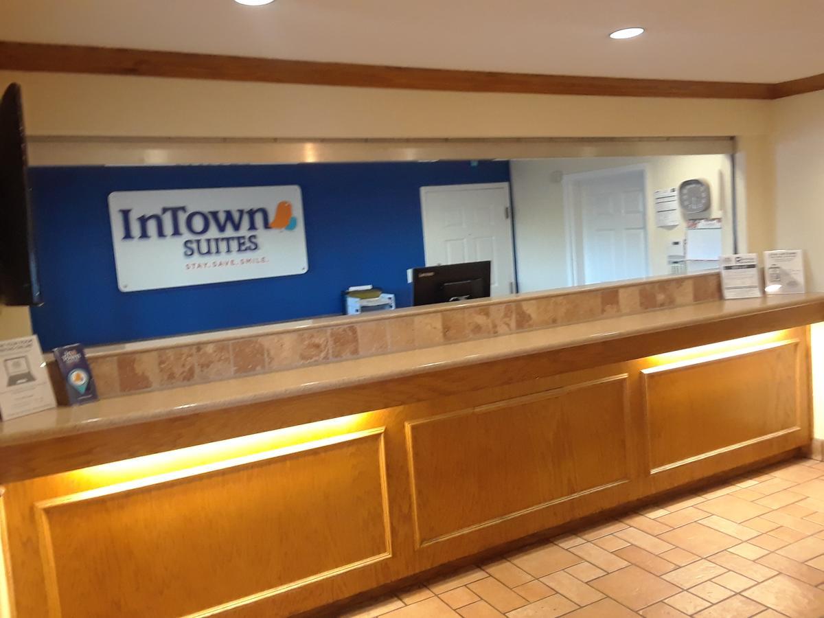 Intown Suites Houston Intercontinental Exterior foto